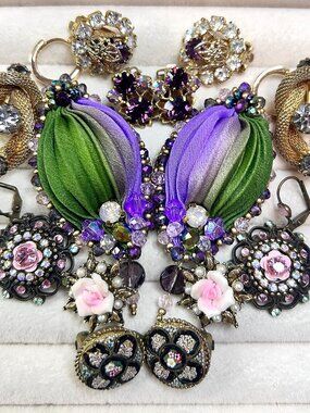 JEWELRY- 18-Live Auction Notification 😊 Like this to be notified for LIVES 🎉